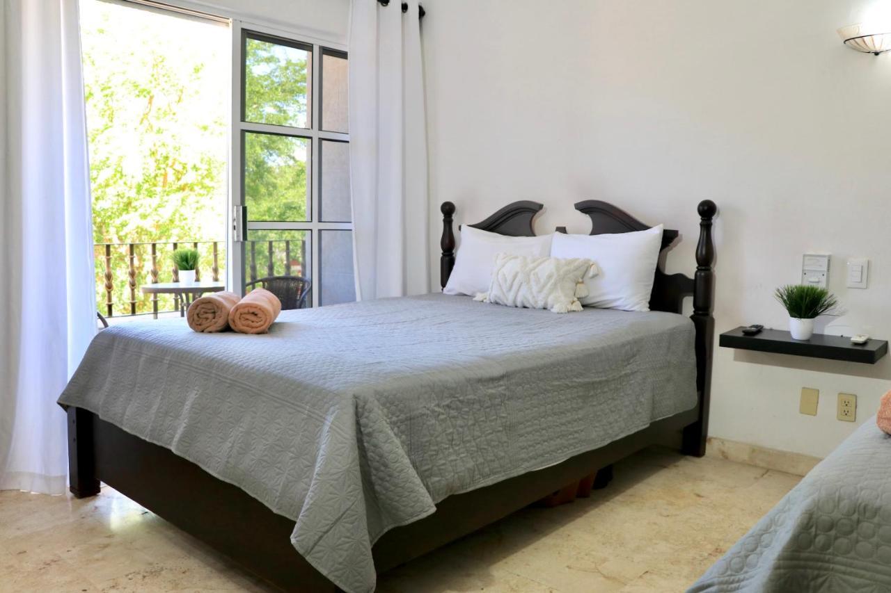 Apartamento 10 Avenue, 1 Min Walking To The 5 Av & 4
